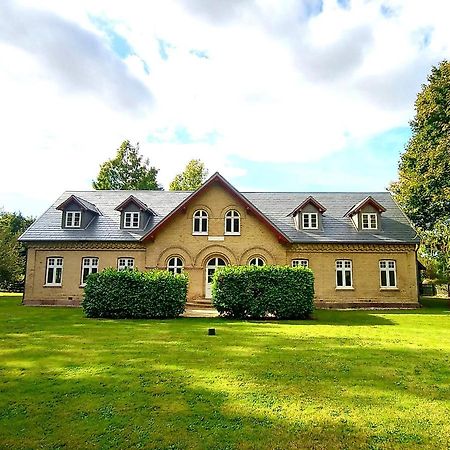 Apartment In Danmark -Petersminde Exclusive Apartments Otterup ภายนอก รูปภาพ